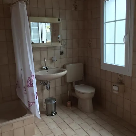 阿夸豪斯旅馆 招待所